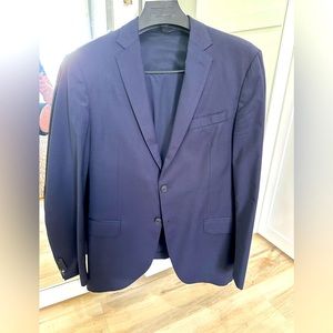 Navy silk Hugo Boss non wrinkle travel suit